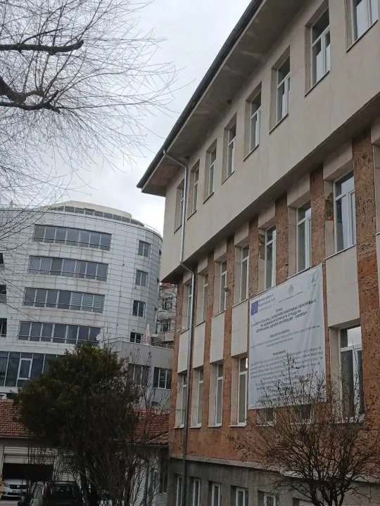 Изграждане на носеща дървена конструкция на покрив — ЕТ МИРОСТРОЙ